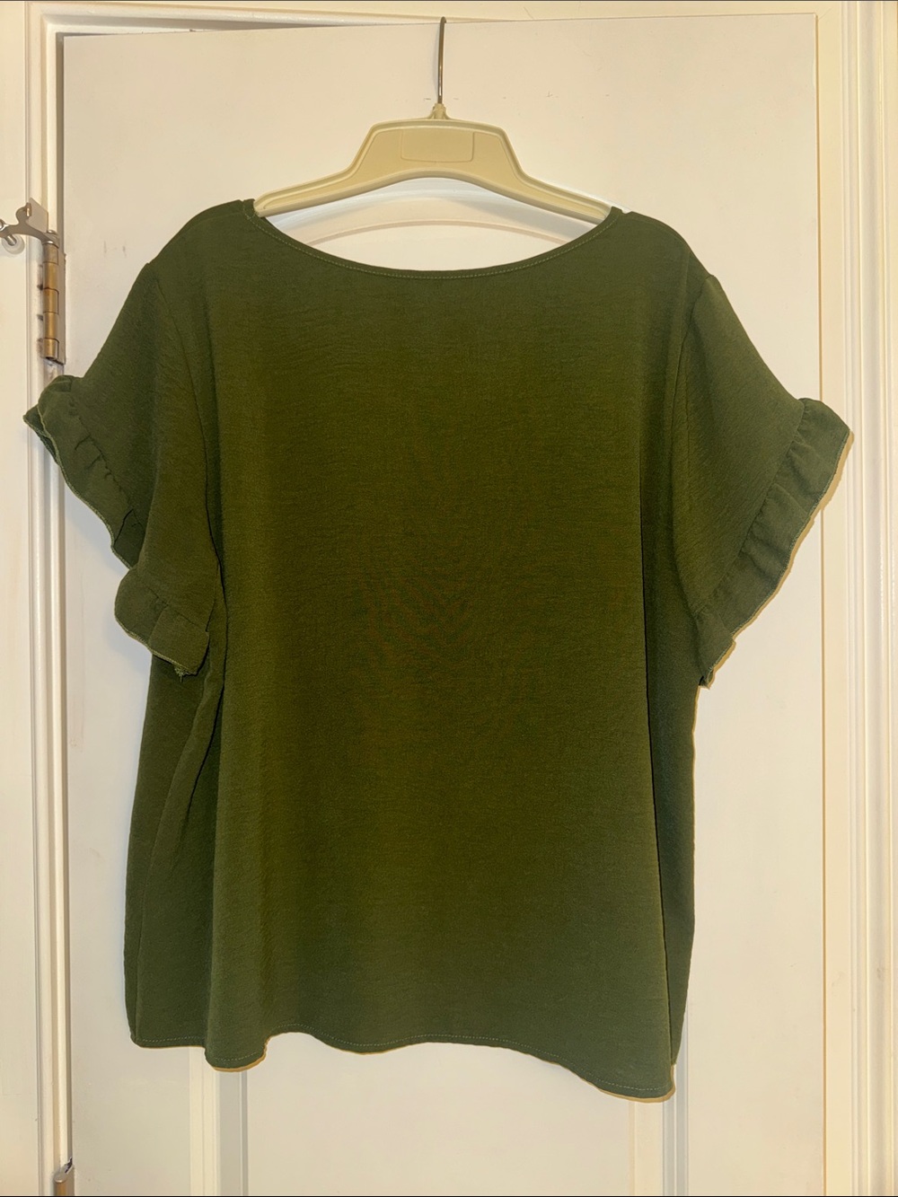 SHEIN Olive Green Ruffle Sleeve Short Sleeve Tee